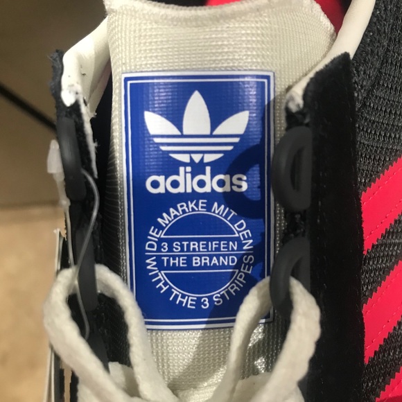 Sold out🛷🥊adidas New! MARATHON TECH Originals! - Picture 4 of 10